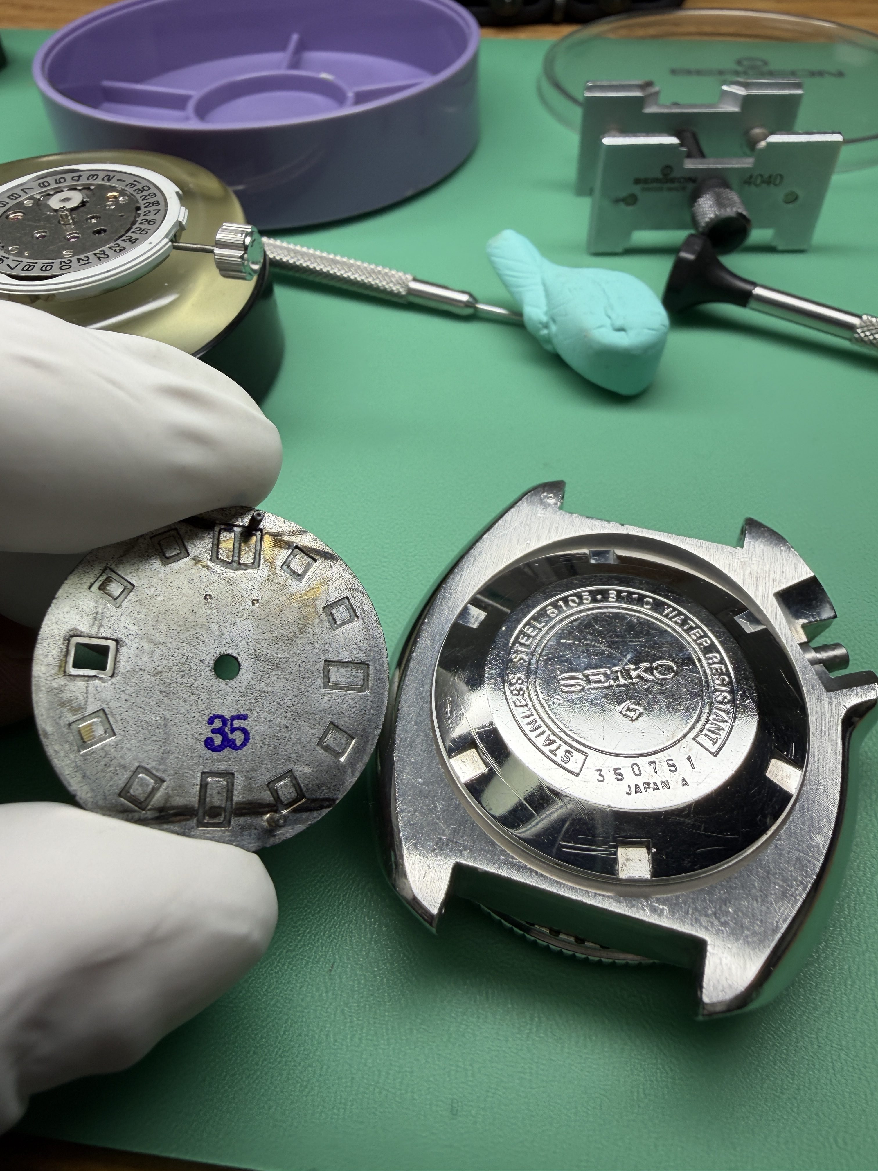 SOLD -- 1973 Seiko 6105 Captain Willard - Image 4